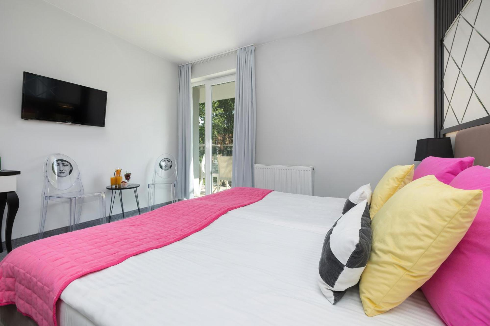 Hotel Majestique Pobierowo Habitación foto