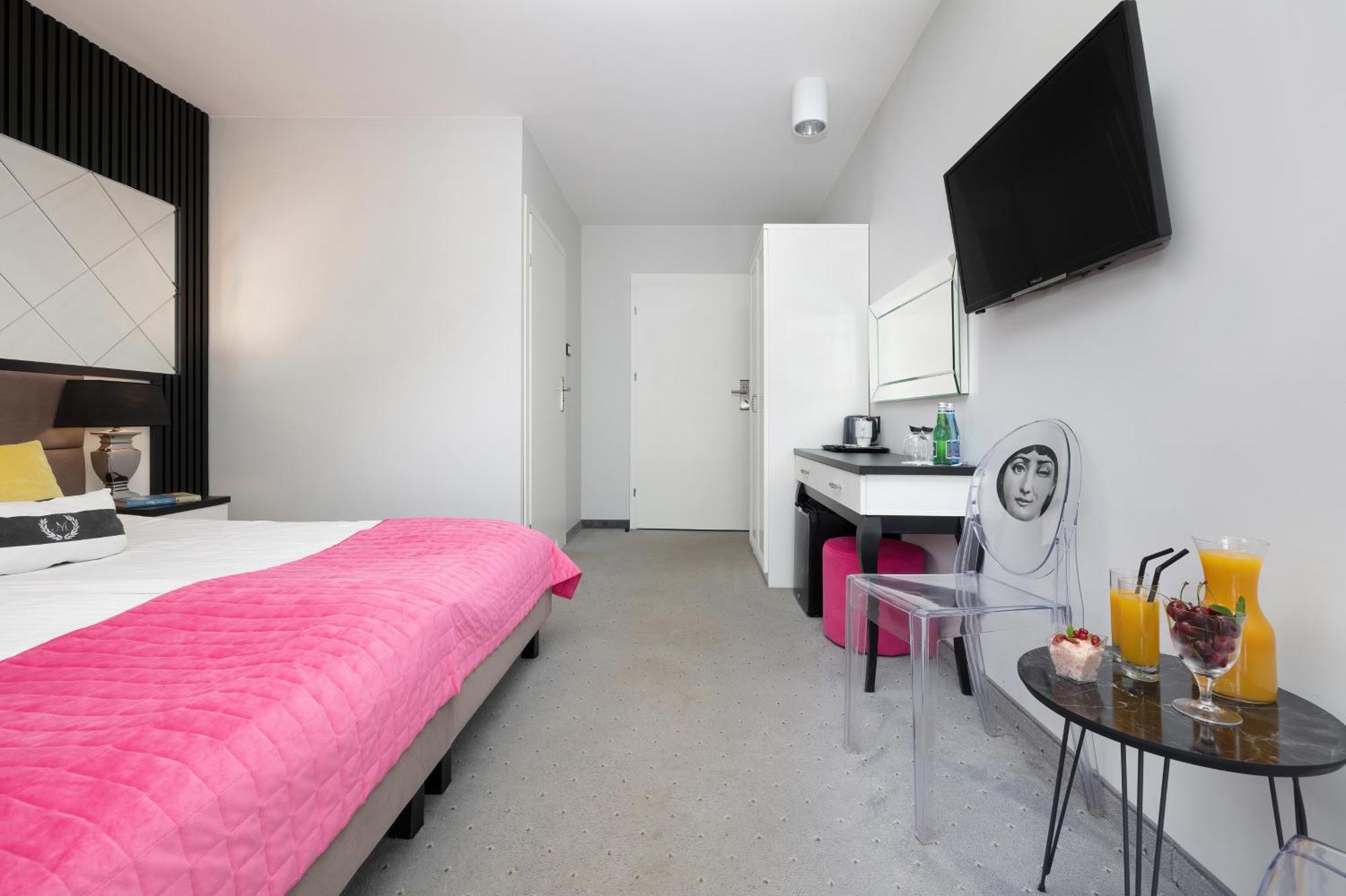 Hotel Majestique Pobierowo Habitación foto