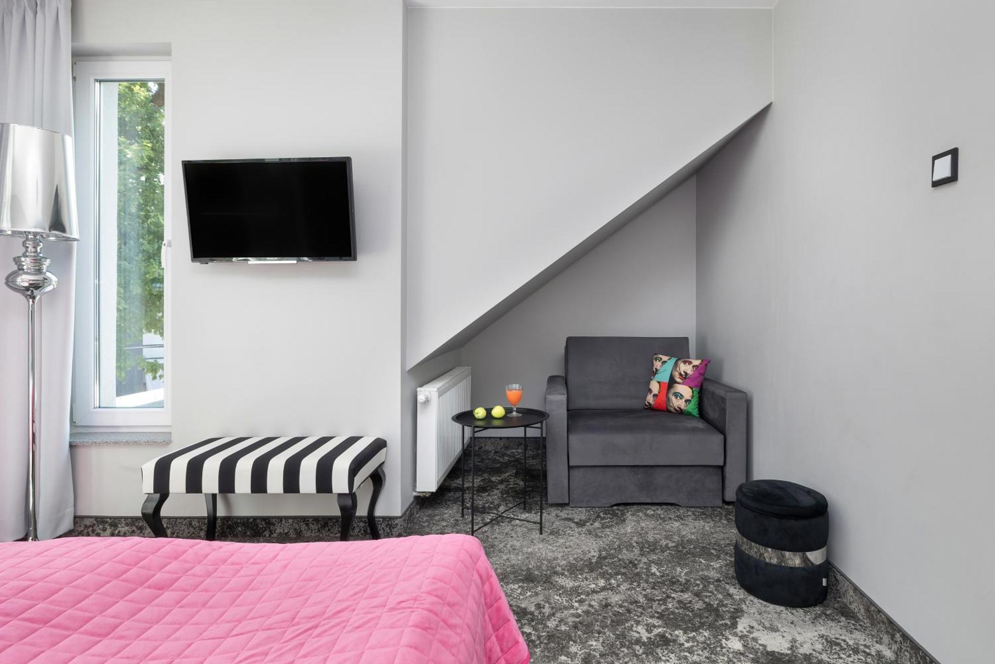 Hotel Majestique Pobierowo Habitación foto